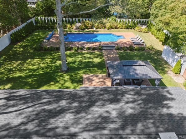 10 Rutland Road, East Hampton NY 11937