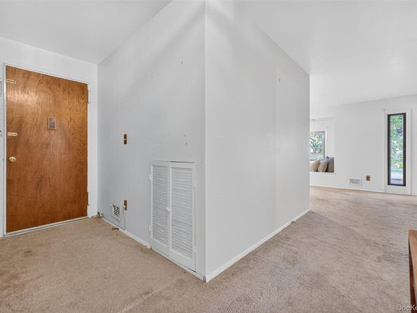45 Jefferson Oval D, Yorktown Heights NY 10598
