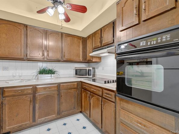 45 Jefferson Oval D, Yorktown Heights NY 10598