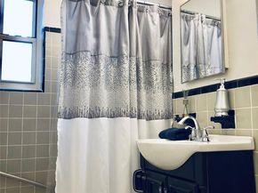 162-01 Powell Cove Boulevard 1M, Beechhurst NY 11357
