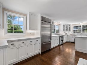 2 Strongs Lane, Water Mill NY 11976