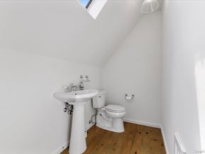 2 Strongs Lane, Water Mill NY 11976