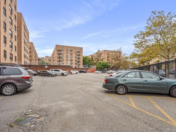 99-45 60th Avenue 6J, Corona NY 11368