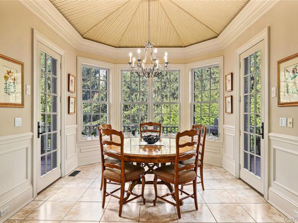 3 Brook View Lane, Rye NY 10580