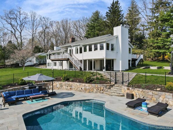 20 Oscaleta Road, South Salem NY 10590