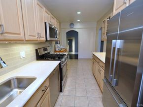 253 Garth Road 1T, Scarsdale NY 10583