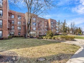 3 Remsen Road 2L, Yonkers NY 10710