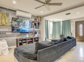 21607 110th Avenue, Queens Village NY 11429