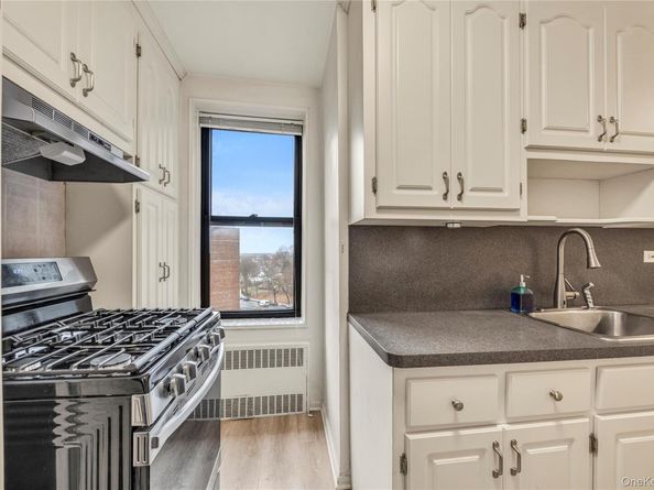 83-75 Woodhaven Boulevard 6U, Woodhaven NY 11421