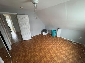 70 Abbey Lane, Levittown NY 11756