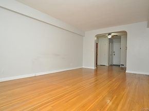 142 Garth Road 5S, Scarsdale NY 10583