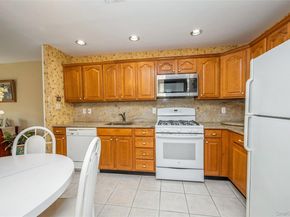 326 Erin Lane, East Setauket NY 11733