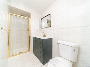 8 Spector Lane, Plainview NY 11803