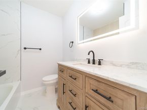 8 Spector Lane, Plainview NY 11803