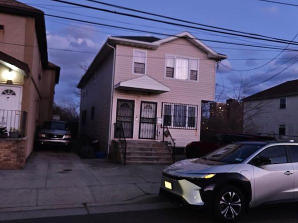 506 Beach 43rd Street, Far Rockaway NY 11691