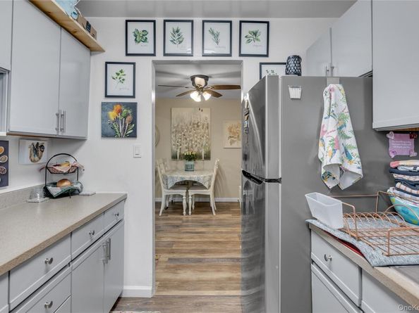 200 Merrick Road I, Amityville NY 11701