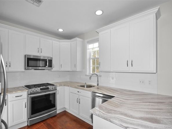 736 Verona Drive, Melville NY 11747