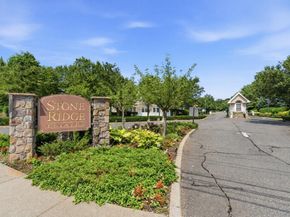 28 Steven Circle, Dix Hills NY 11746
