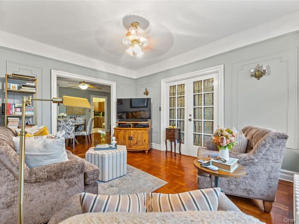 642 55th Street 3, Brooklyn NY 11220