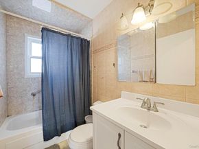 39 Kay Road, Calverton NY 11933