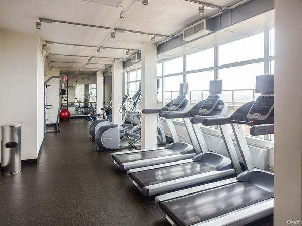 110-11 Queens Boulevard 22E, Forest Hills NY 11375