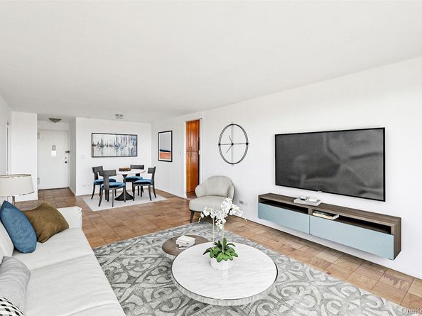 110-11 Queens Boulevard 22E, Forest Hills NY 11375