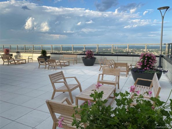 110-11 Queens Boulevard 22E, Forest Hills NY 11375