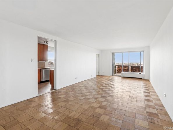 110-11 Queens Boulevard 22E, Forest Hills NY 11375