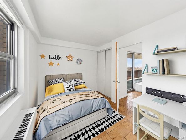 110-11 Queens Boulevard 22E, Forest Hills NY 11375