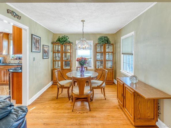 2531 Mount Avenue, Oceanside NY 11572
