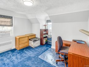 2531 Mount Avenue, Oceanside NY 11572