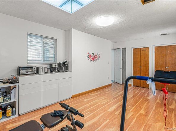 64-65 Cloverdale Boulevard, Oakland Gardens NY 11364