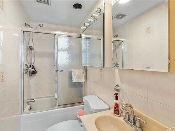64-65 Cloverdale Boulevard, Oakland Gardens NY 11364