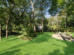 16 Pine Road, Syosset NY 11791