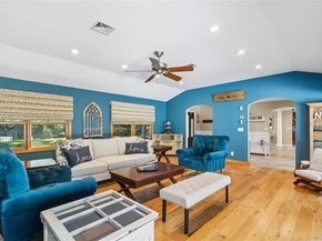 16 Pine Road, Syosset NY 11791