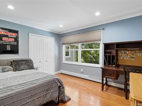 16 Pine Road, Syosset NY 11791