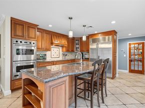 16 Pine Road, Syosset NY 11791