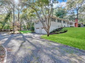 10 Pardam Knoll Drive, Miller Place NY 11764