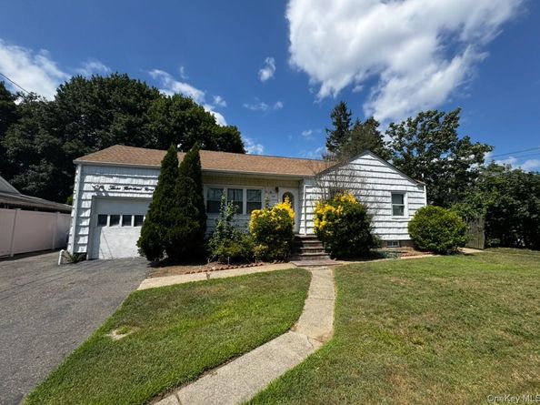309 Hancock Street, Brentwood NY 11717