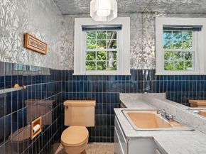 11 Robinhood Road, White Plains NY 10605