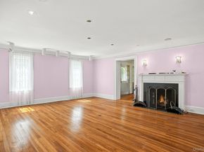 11 Robinhood Road, White Plains NY 10605