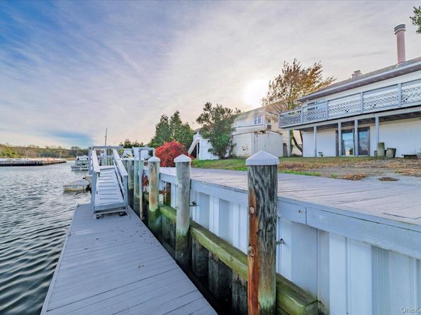 69 E 1st Street, Freeport NY 11520