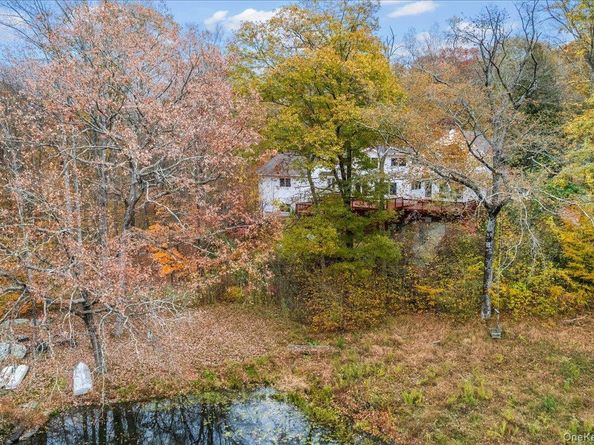 110 Oliver Road, Bedford NY 10506