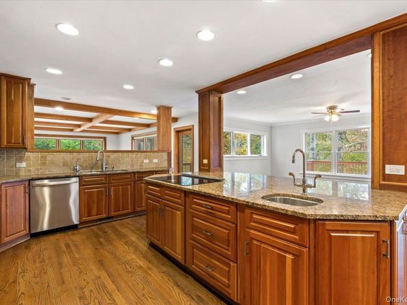 110 Oliver Road, Bedford NY 10506