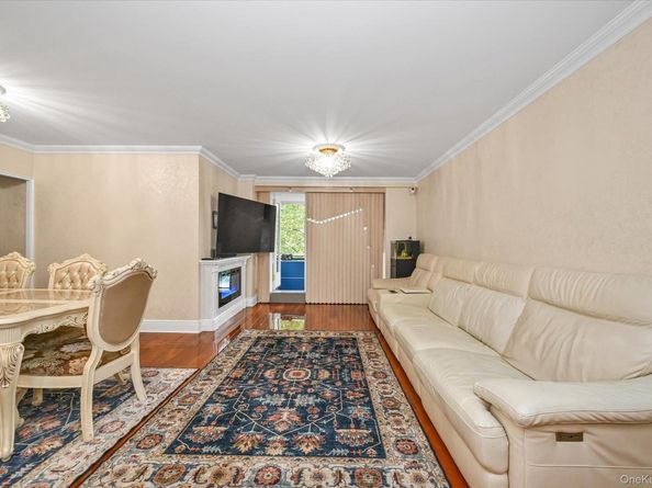 9737 63rd Road 2J, Rego Park NY 11374