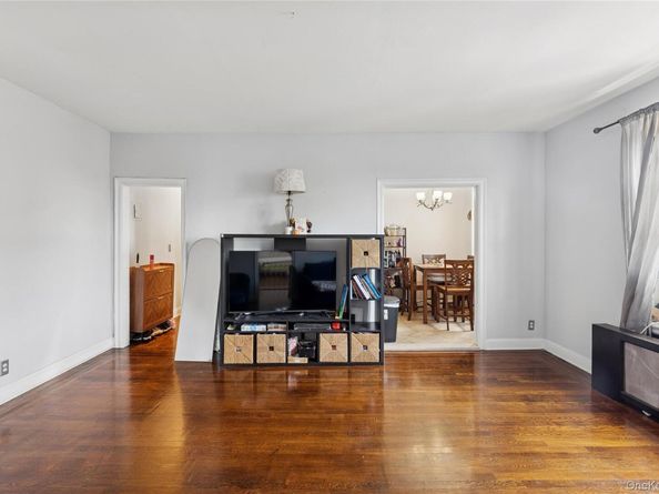 115 25 84th Avenue 5L, Kew Garden Hills NY 11418