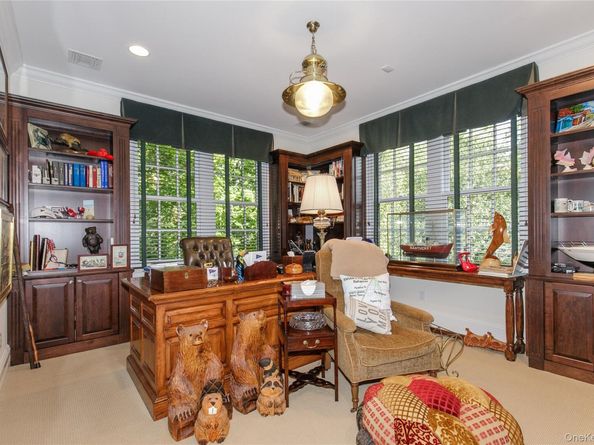 2 Earle Drive, Muttontown NY 11791