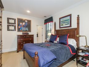 2 Earle Drive, Muttontown NY 11791