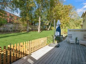 11 Horizon Court, Huntington NY 11743