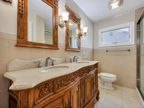 30 Andover Lane, Hicksville NY 11801